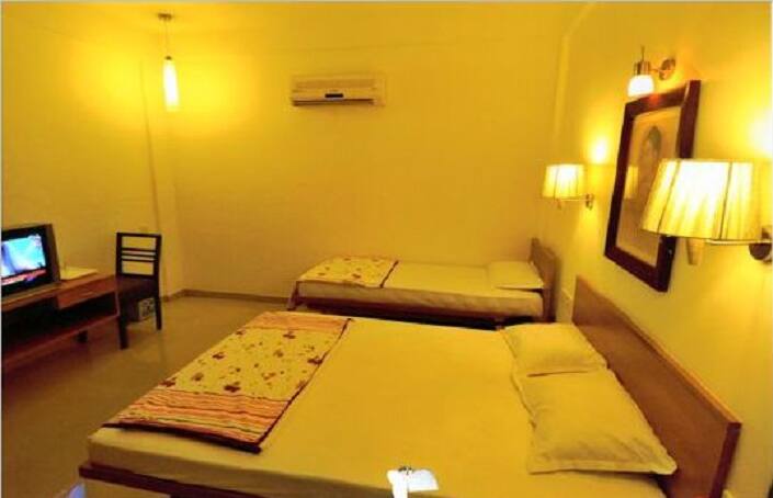 Hotel Surbhi, Kutch 5